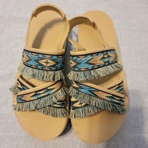 Teva Women's Flatform Ceres size 8